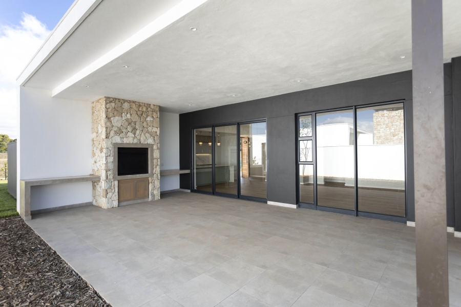 3 Bedroom Property for Sale in The Avenues KwaZulu-Natal