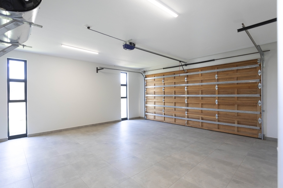 3 Bedroom Property for Sale in The Avenues KwaZulu-Natal