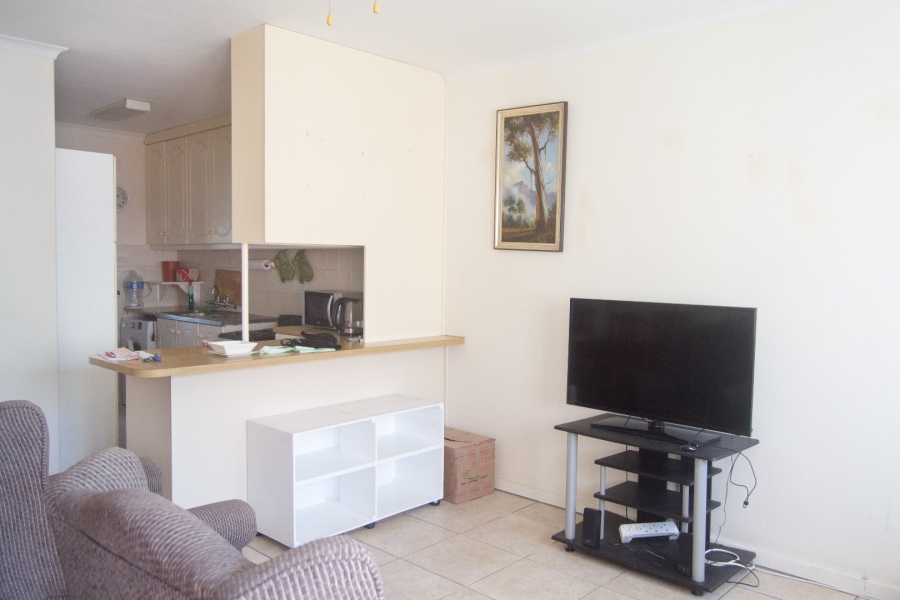 1 Bedroom Property for Sale in Scottburgh Central KwaZulu-Natal