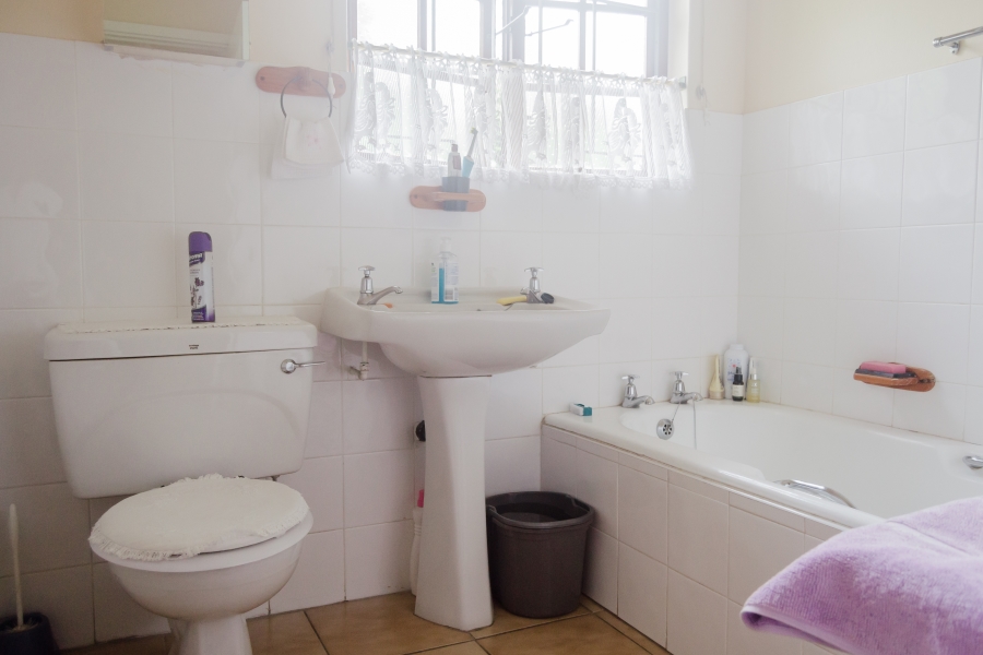 4 Bedroom Property for Sale in Scottburgh Central KwaZulu-Natal