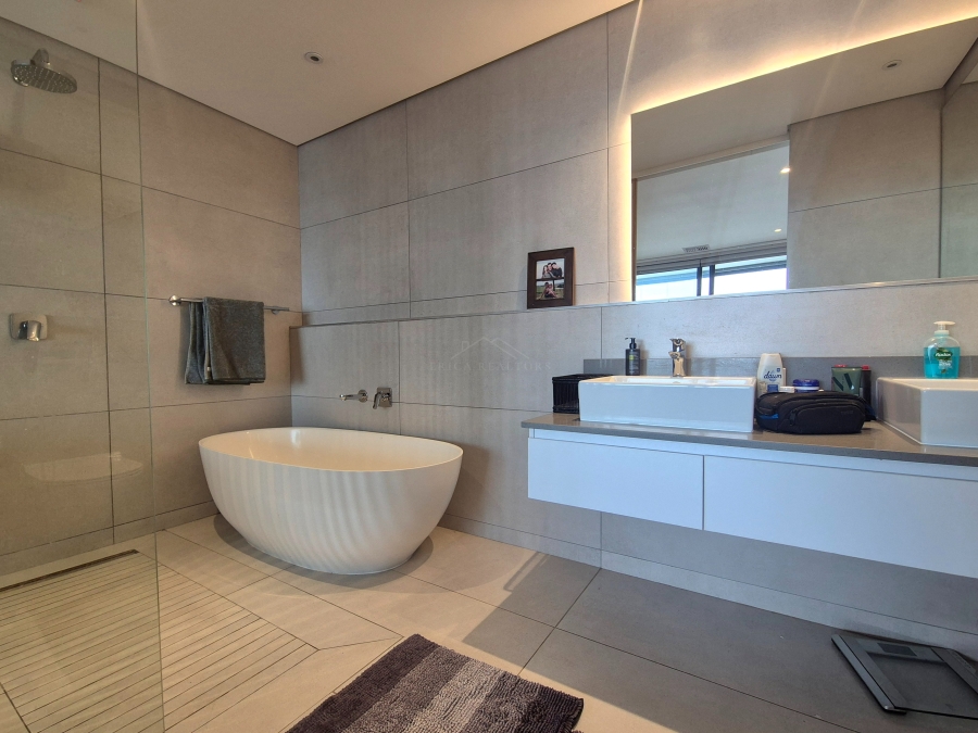 3 Bedroom Property for Sale in Sibaya Precinct KwaZulu-Natal