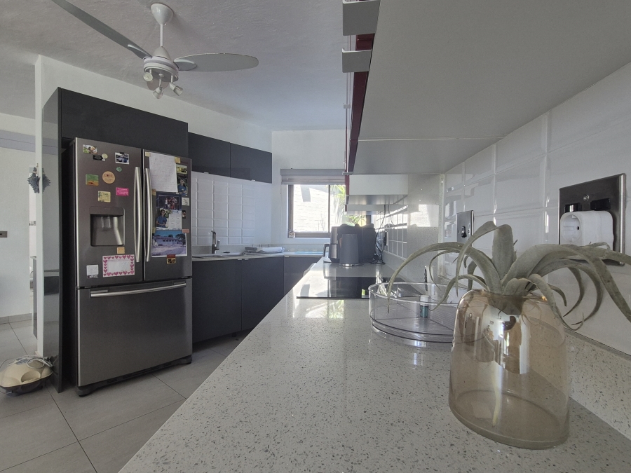 2 Bedroom Property for Sale in Sheffield Beach KwaZulu-Natal