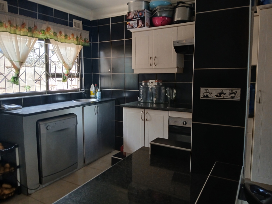 3 Bedroom Property for Sale in Mariannridge KwaZulu-Natal