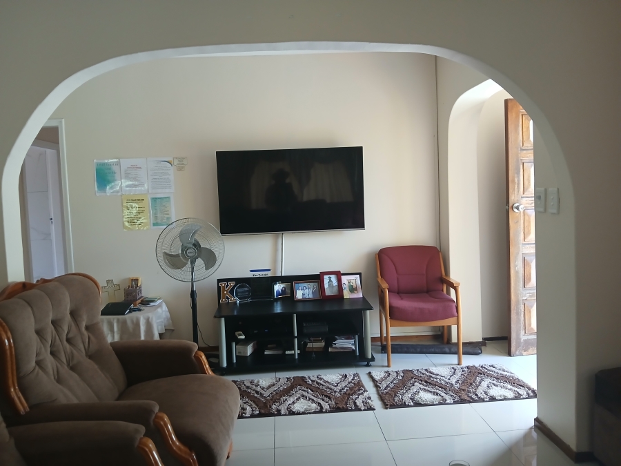 5 Bedroom Property for Sale in Westville Central KwaZulu-Natal