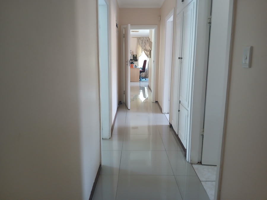 5 Bedroom Property for Sale in Westville Central KwaZulu-Natal