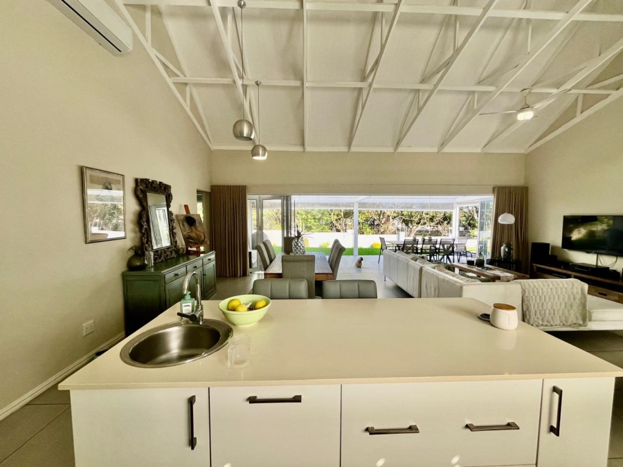 4 Bedroom Property for Sale in Salt Rock KwaZulu-Natal