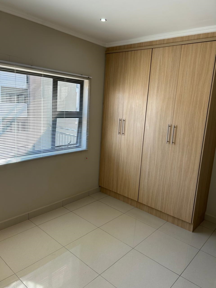 2 Bedroom Property for Sale in Umhlanga Ridge KwaZulu-Natal