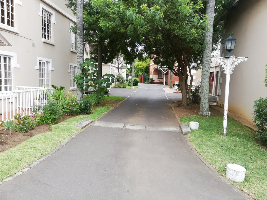 2 Bedroom Property for Sale in Scottsville KwaZulu-Natal