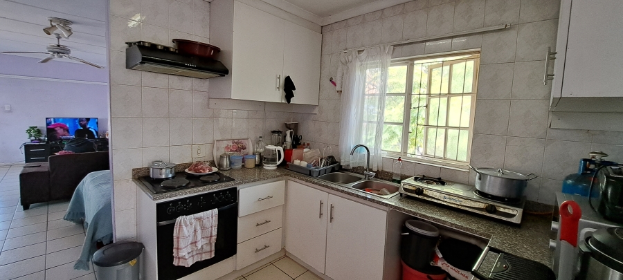 2 Bedroom Property for Sale in Scottsville KwaZulu-Natal