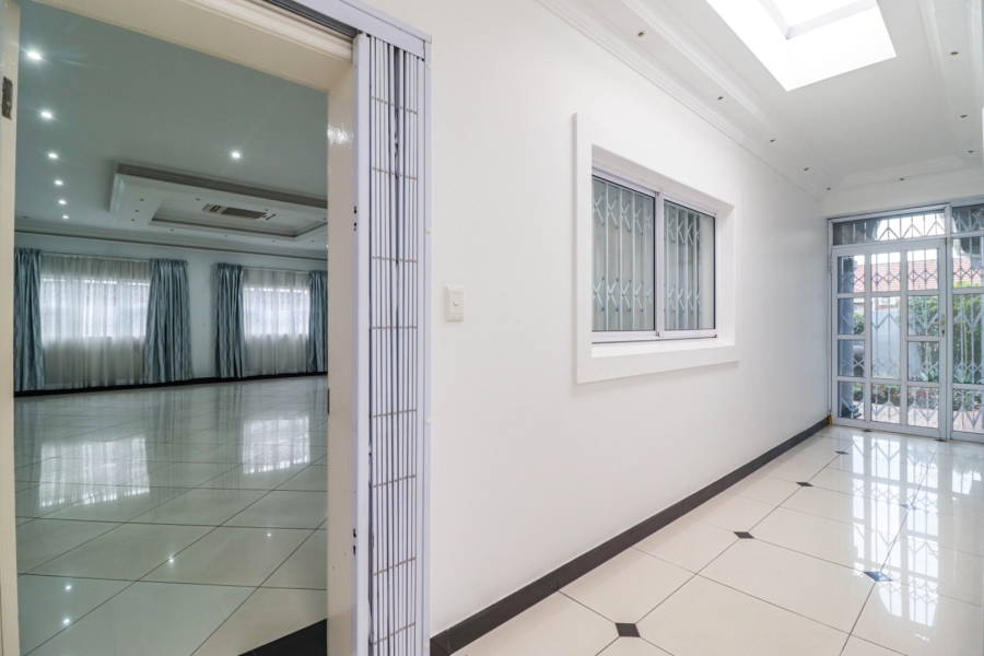 3 Bedroom Property for Sale in Grosvenor KwaZulu-Natal