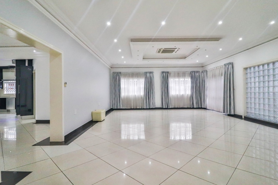 3 Bedroom Property for Sale in Grosvenor KwaZulu-Natal