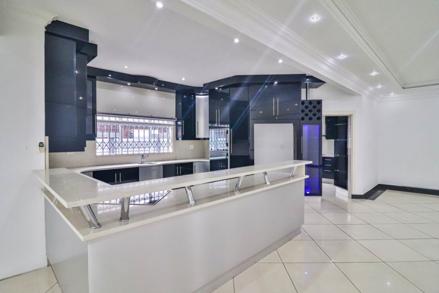 3 Bedroom Property for Sale in Grosvenor KwaZulu-Natal