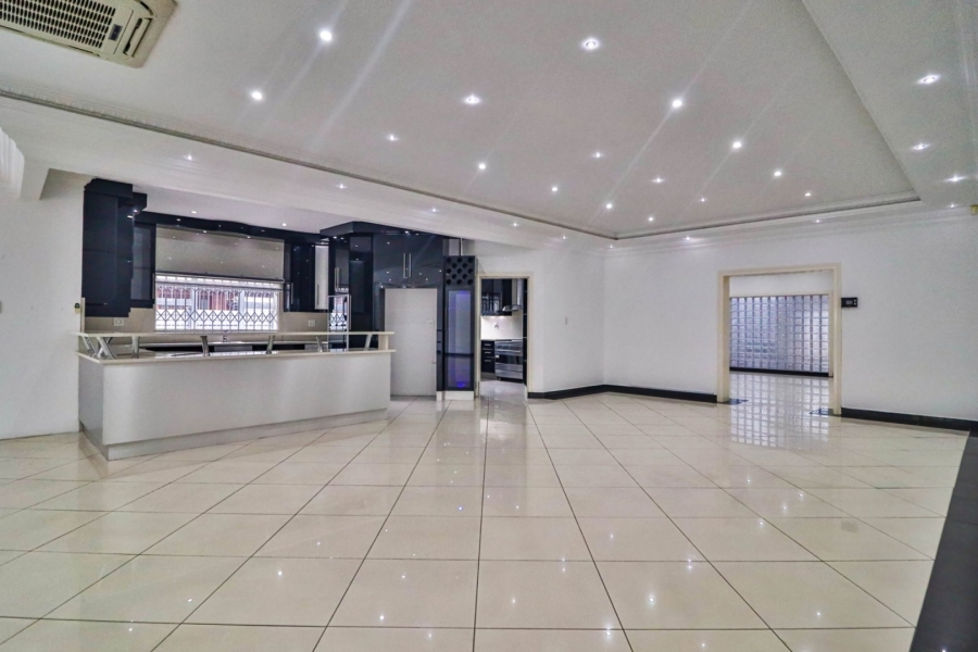 3 Bedroom Property for Sale in Grosvenor KwaZulu-Natal