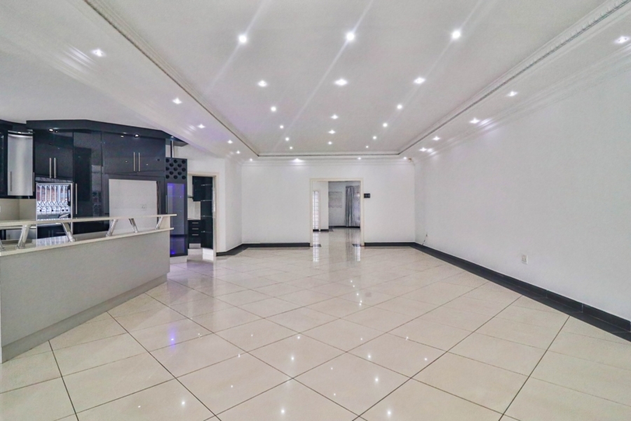 3 Bedroom Property for Sale in Grosvenor KwaZulu-Natal