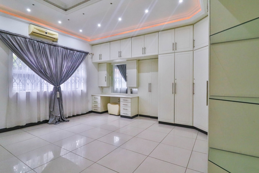 3 Bedroom Property for Sale in Grosvenor KwaZulu-Natal