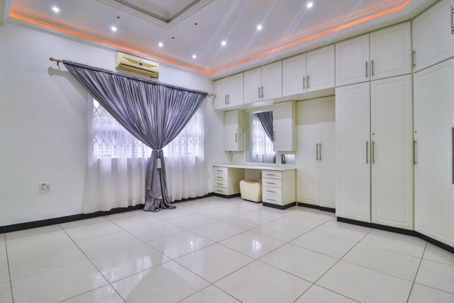 3 Bedroom Property for Sale in Grosvenor KwaZulu-Natal