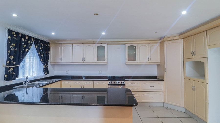 3 Bedroom Property for Sale in Grosvenor KwaZulu-Natal