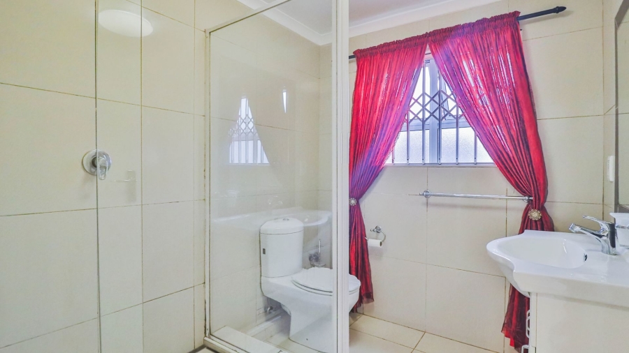 3 Bedroom Property for Sale in Grosvenor KwaZulu-Natal