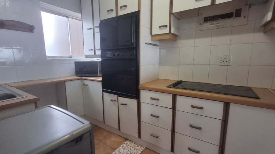 2 Bedroom Property for Sale in Amanzimtoti KwaZulu-Natal