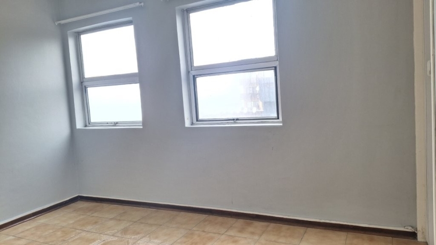 2 Bedroom Property for Sale in Amanzimtoti KwaZulu-Natal