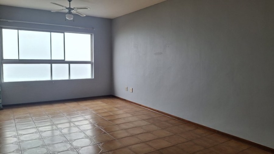 2 Bedroom Property for Sale in Amanzimtoti KwaZulu-Natal