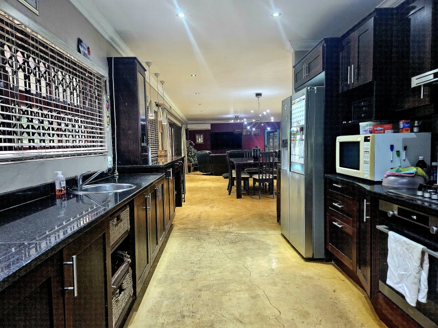 4 Bedroom Property for Sale in Westville Central KwaZulu-Natal