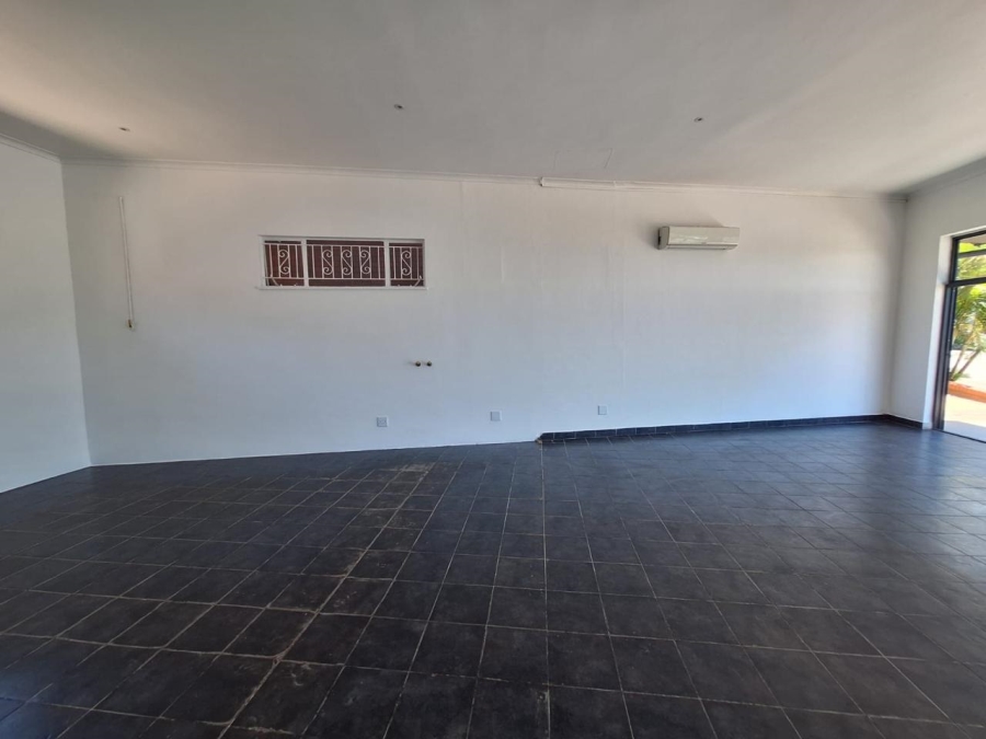 To Let commercial Property for Rent in Glen Ashley KwaZulu-Natal