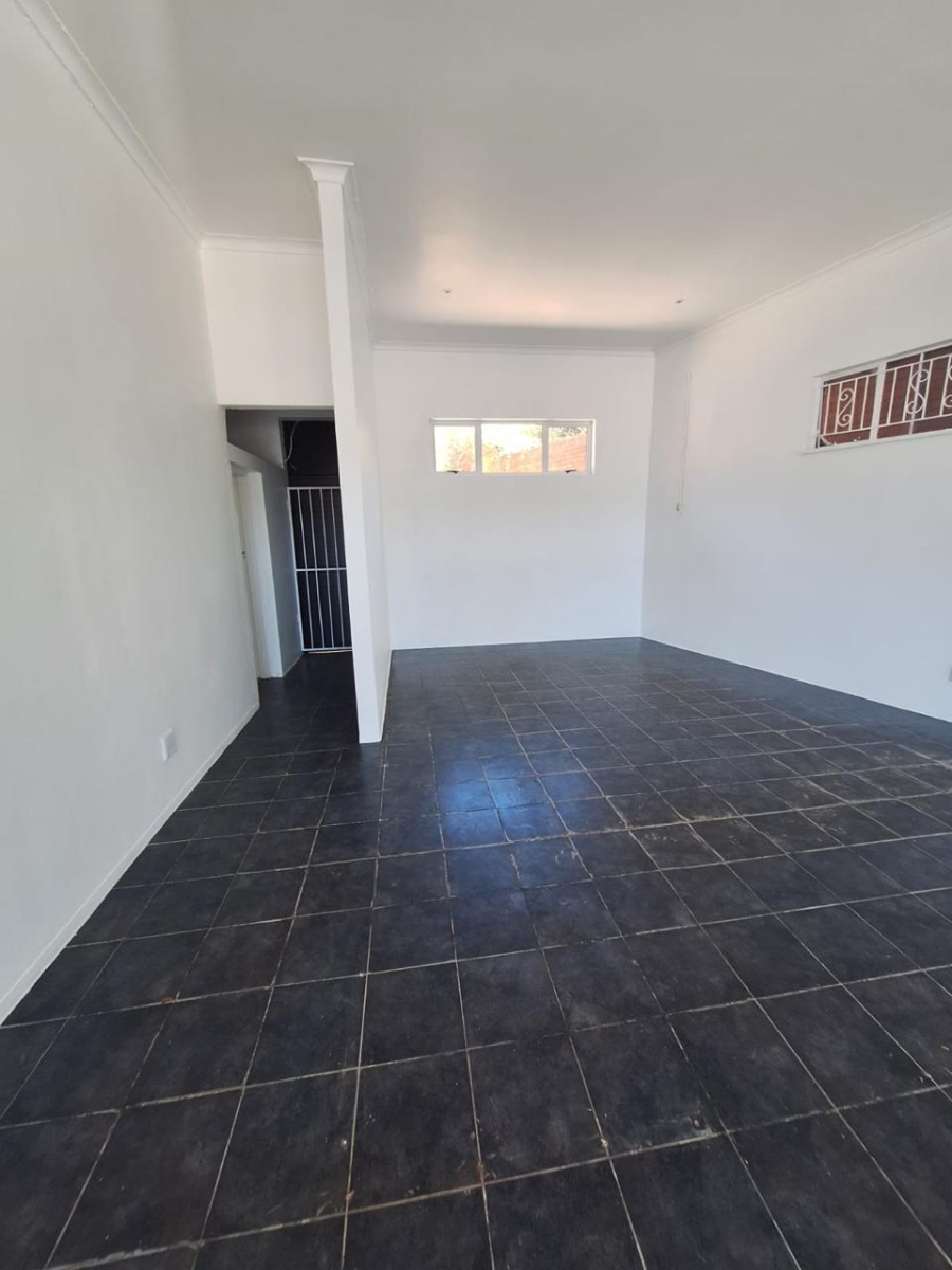 To Let commercial Property for Rent in Glen Ashley KwaZulu-Natal