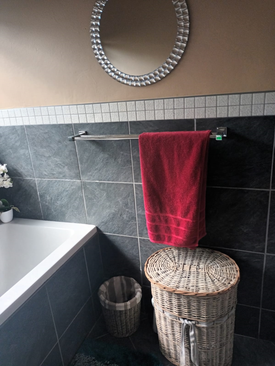 4 Bedroom Property for Sale in Bluff KwaZulu-Natal