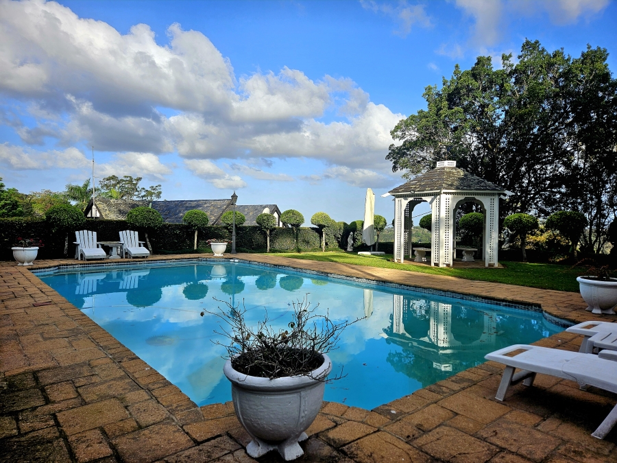 4 Bedroom Property for Sale in Cowies Hill KwaZulu-Natal