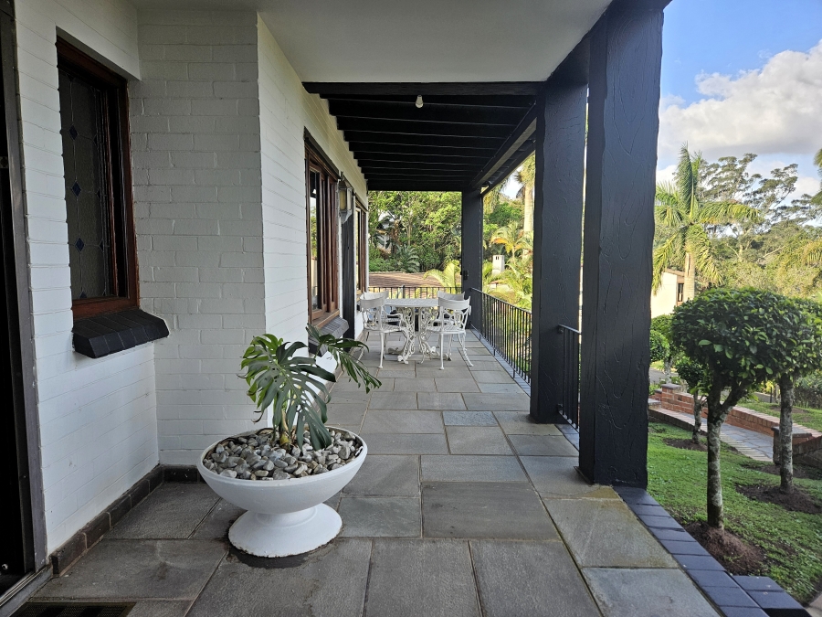 4 Bedroom Property for Sale in Cowies Hill KwaZulu-Natal