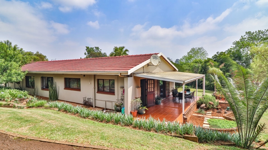4 Bedroom Property for Sale in Epworth KwaZulu-Natal