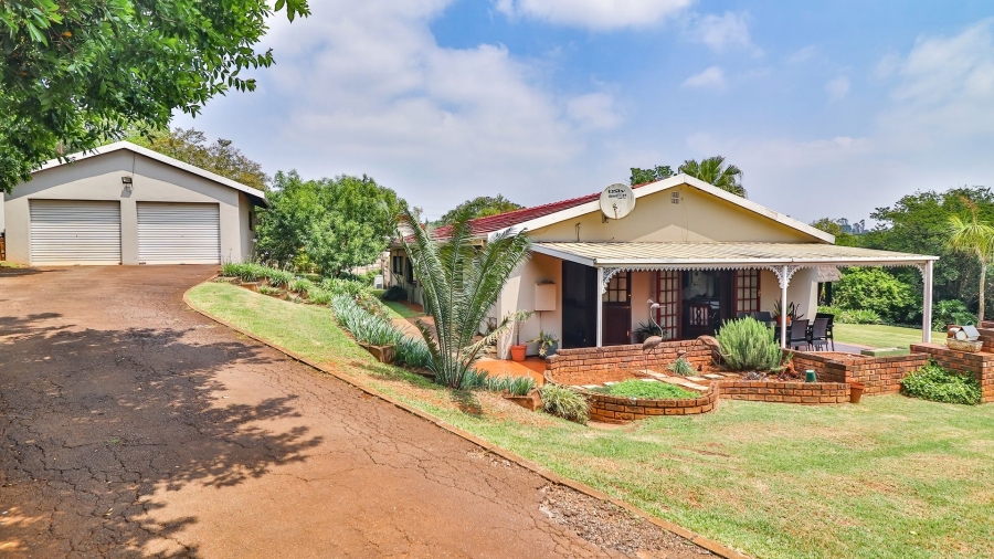 4 Bedroom Property for Sale in Epworth KwaZulu-Natal