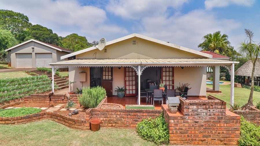4 Bedroom Property for Sale in Epworth KwaZulu-Natal