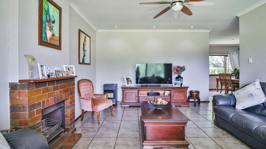 4 Bedroom Property for Sale in Epworth KwaZulu-Natal