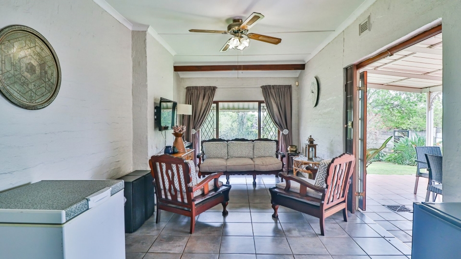 4 Bedroom Property for Sale in Epworth KwaZulu-Natal