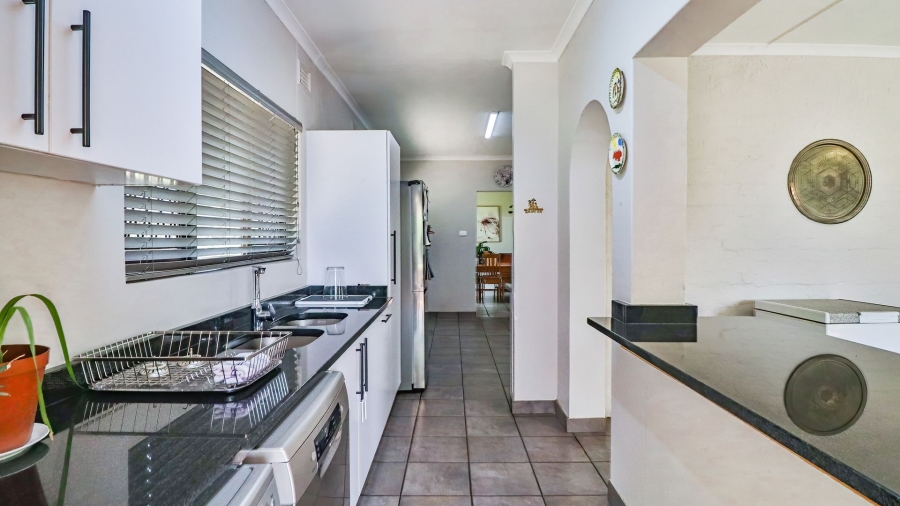 4 Bedroom Property for Sale in Epworth KwaZulu-Natal