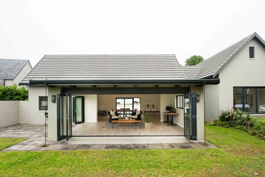 4 Bedroom Property for Sale in Cotswold Downs Estates KwaZulu-Natal