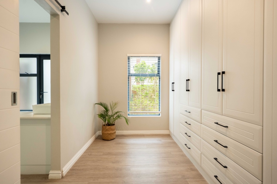 4 Bedroom Property for Sale in Cotswold Downs Estates KwaZulu-Natal