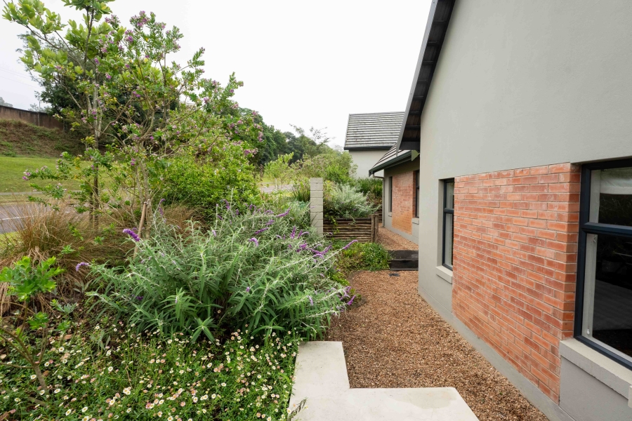 4 Bedroom Property for Sale in Cotswold Downs Estates KwaZulu-Natal