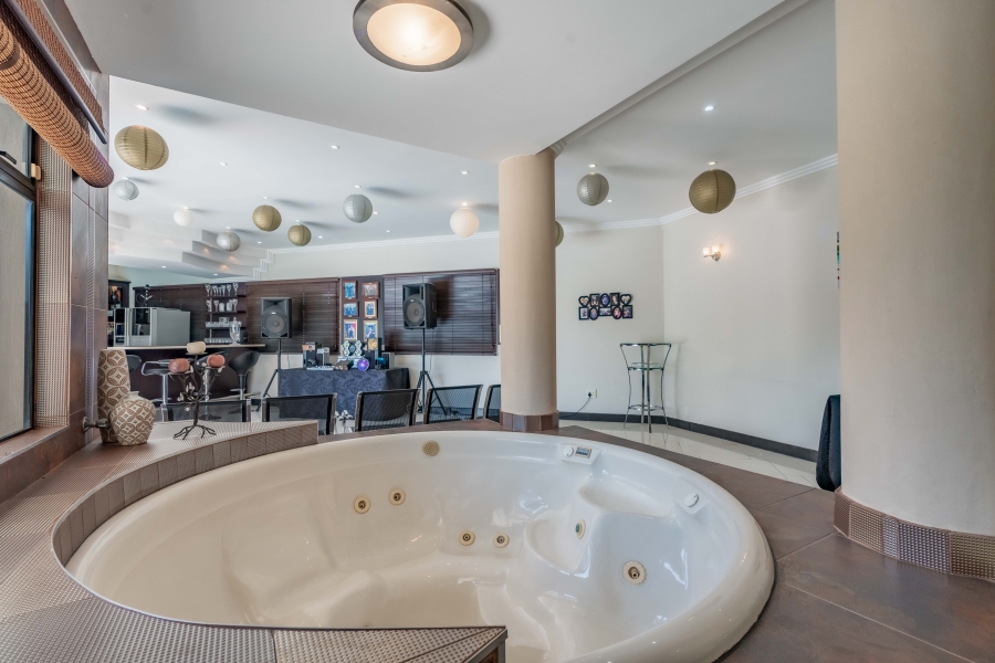 5 Bedroom Property for Sale in Westville Central KwaZulu-Natal