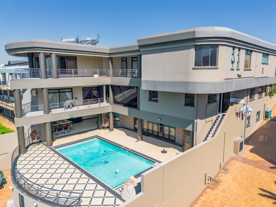 5 Bedroom Property for Sale in Westville Central KwaZulu-Natal