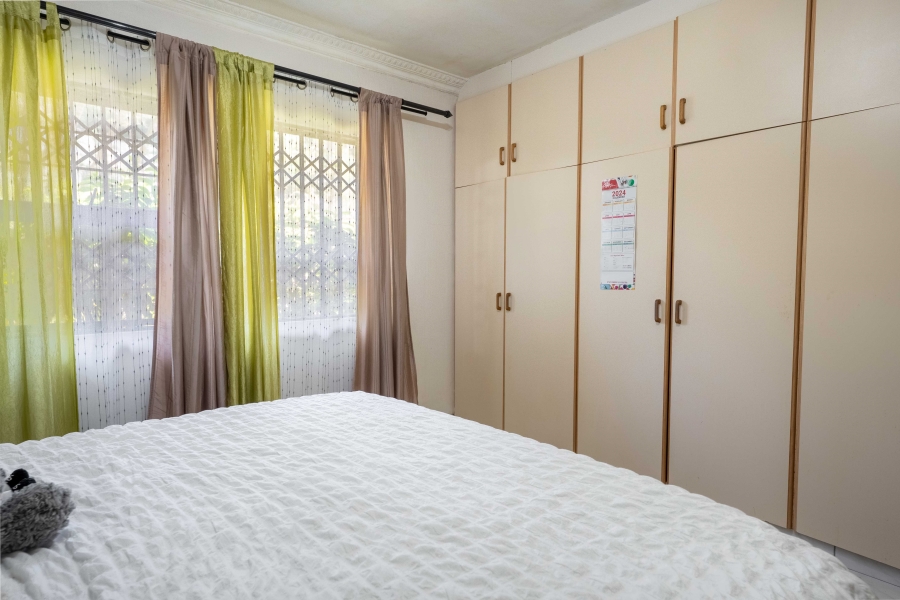 3 Bedroom Property for Sale in Amanzimtoti KwaZulu-Natal