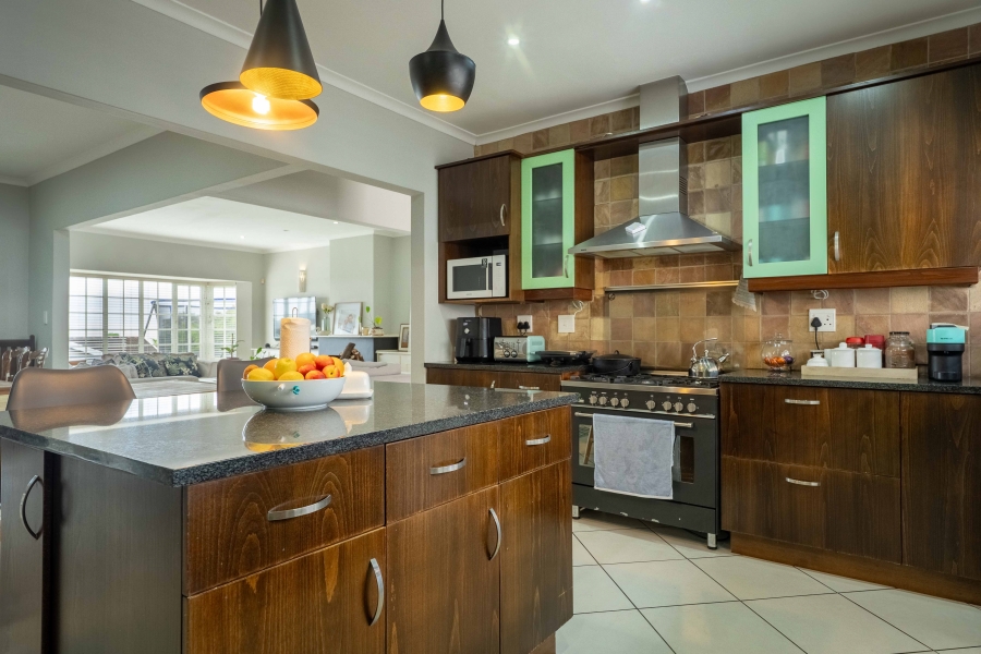 4 Bedroom Property for Sale in Clifton Park KwaZulu-Natal