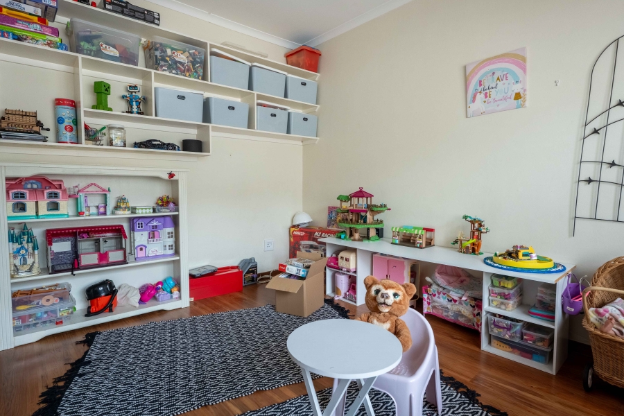 4 Bedroom Property for Sale in Clifton Park KwaZulu-Natal