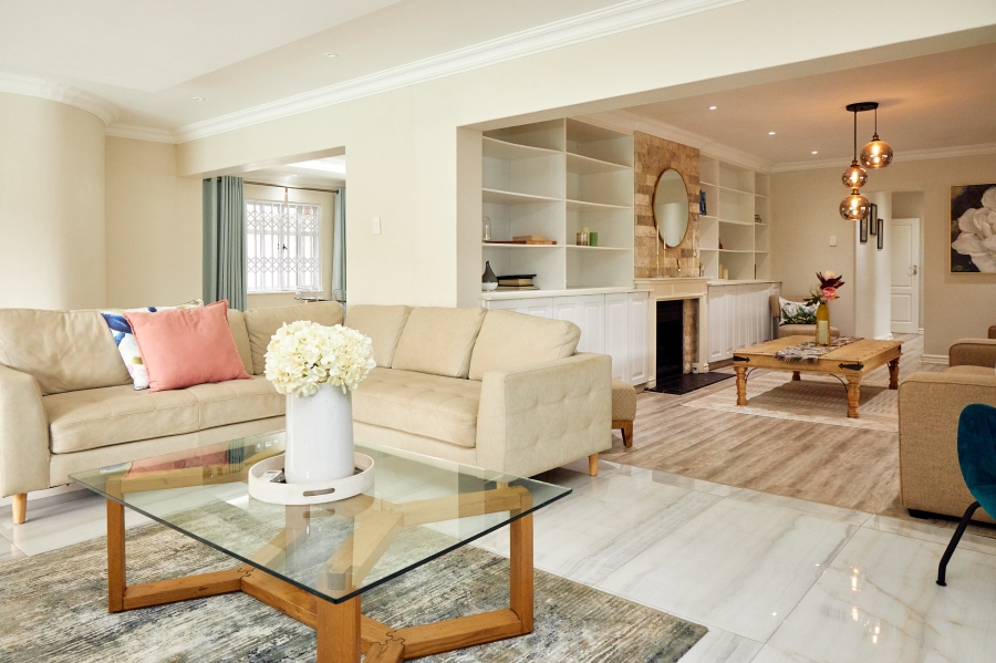 6 Bedroom Property for Sale in Chase Valley KwaZulu-Natal