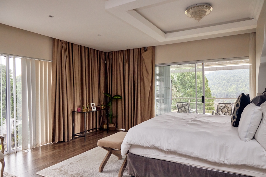 6 Bedroom Property for Sale in Chase Valley KwaZulu-Natal