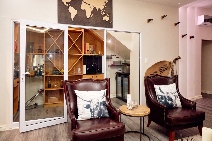 6 Bedroom Property for Sale in Chase Valley KwaZulu-Natal