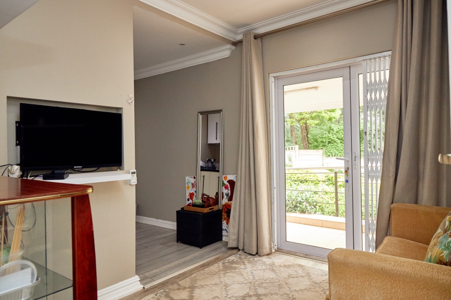 6 Bedroom Property for Sale in Chase Valley KwaZulu-Natal