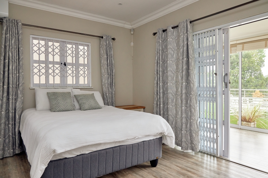 6 Bedroom Property for Sale in Chase Valley KwaZulu-Natal